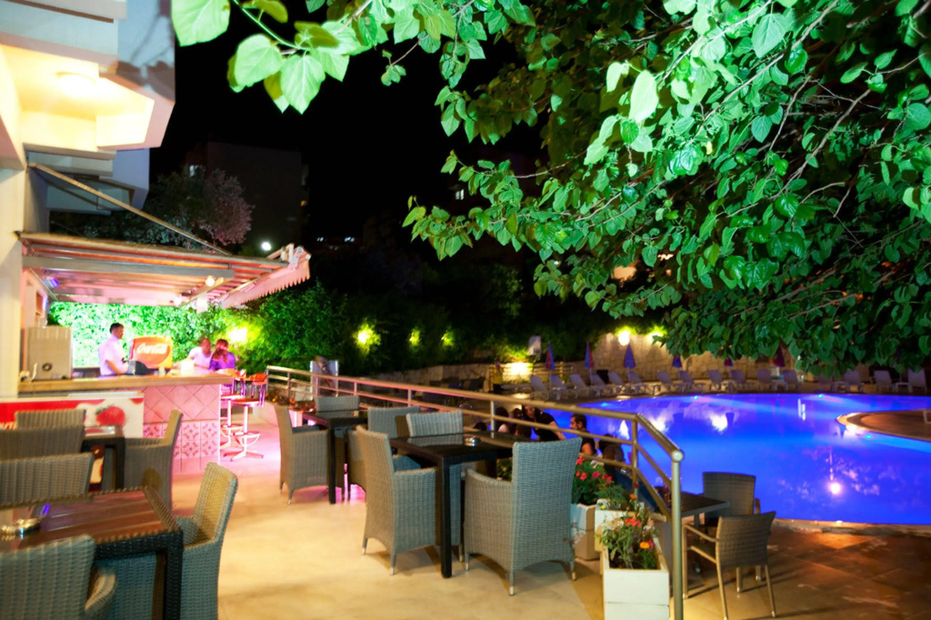 Marbel Hotel by PalmWings
