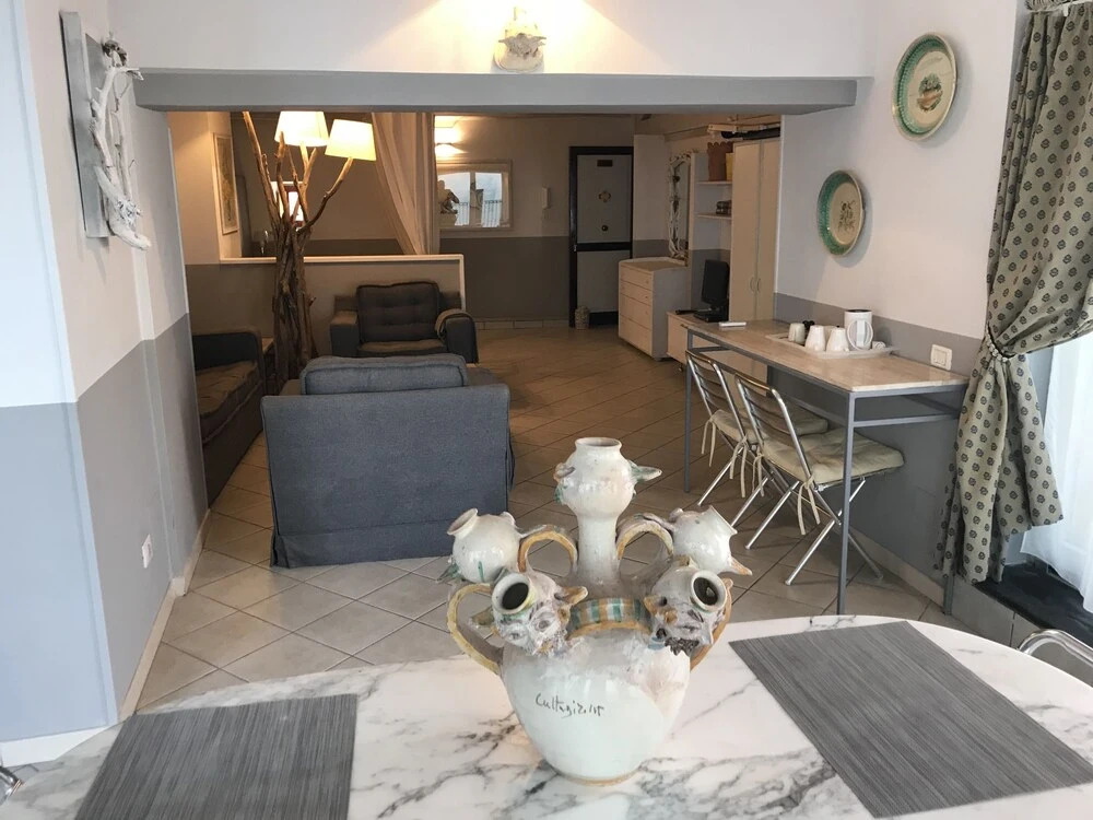 Veranda Suites