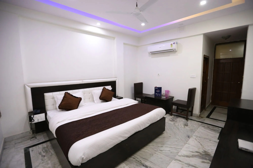 Hotel Namaskar By OYO Rooms