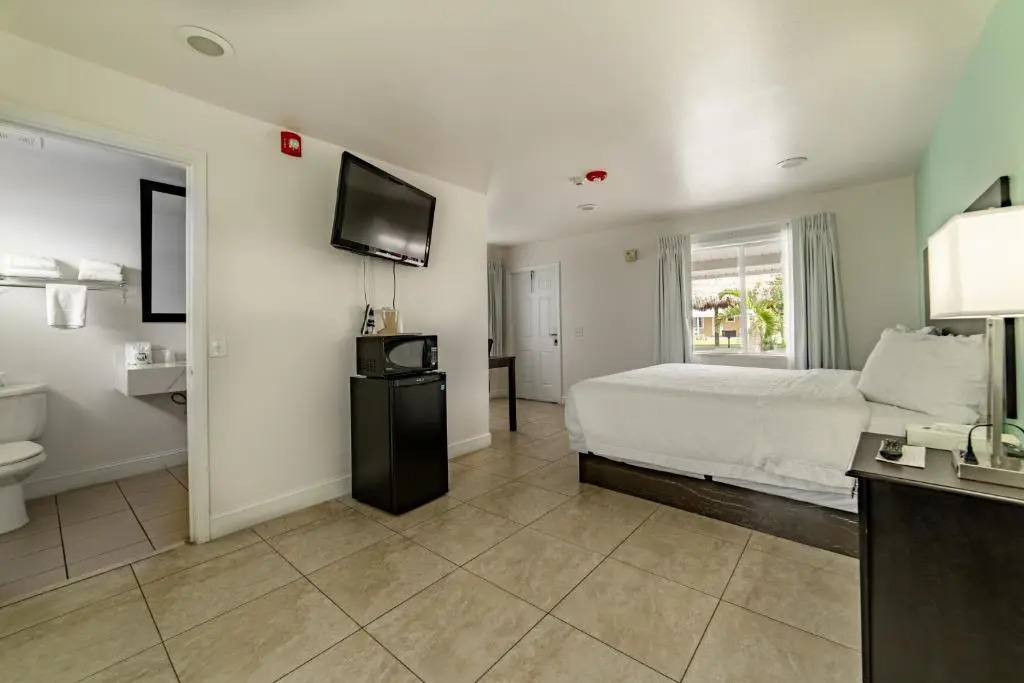 Everglades City Motel - Everglades Adventures Inn