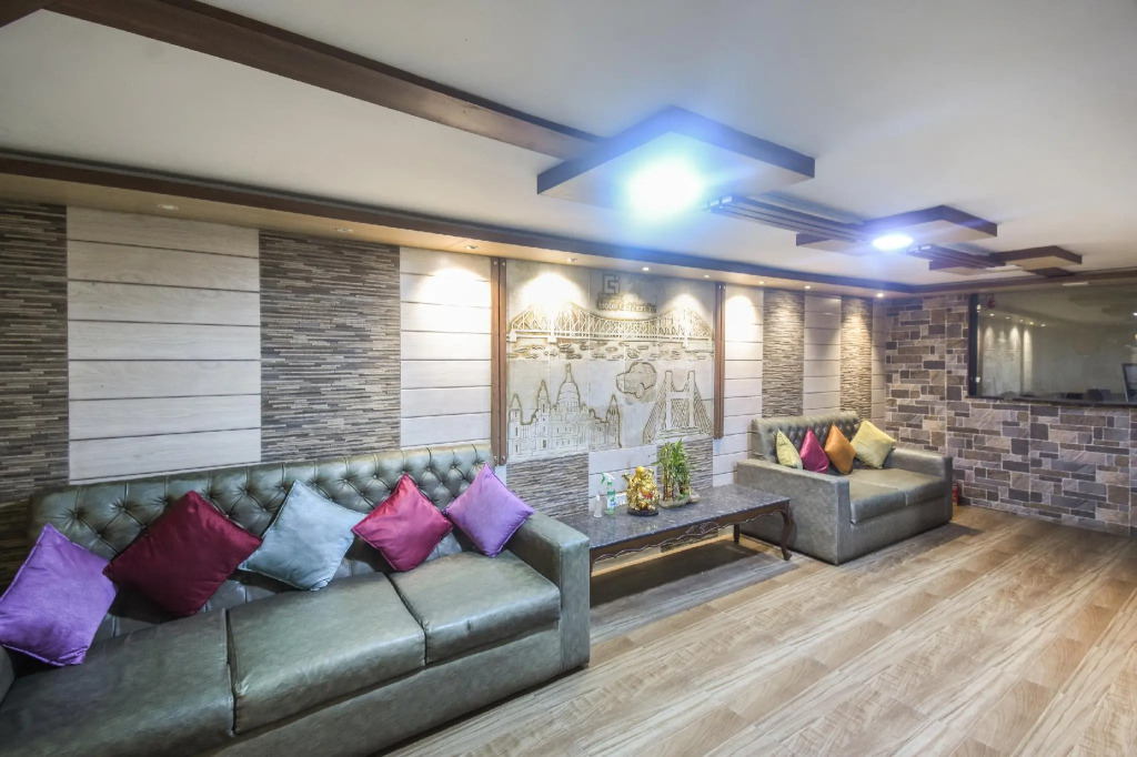 OYO 76071 Hotel Gulshan Inn