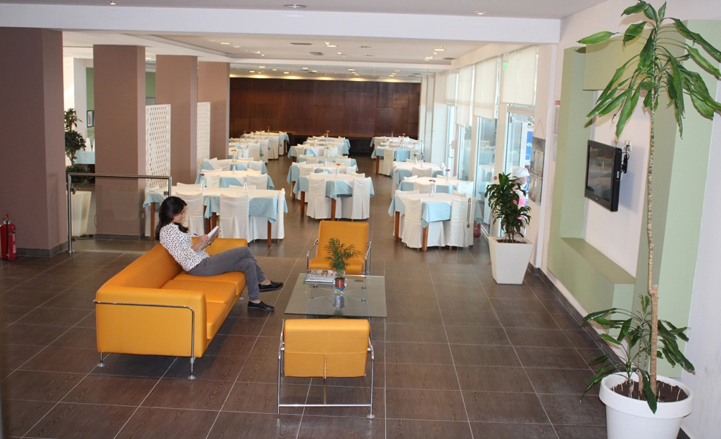 Dassia Beach Hotel