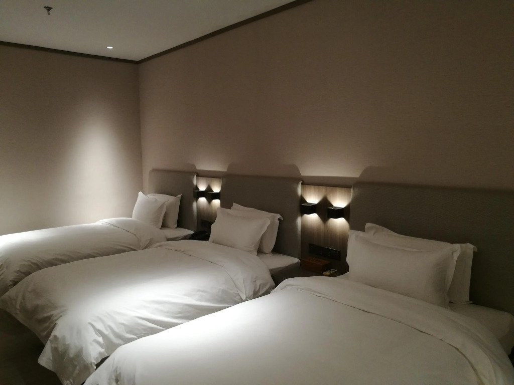 Lavande Hotels Tianjin Wuqing Highspeed ​​Railway Station Daguangming Center