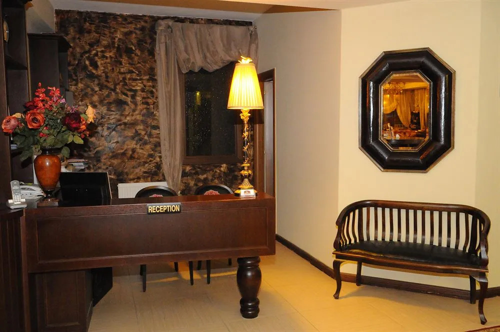 Hotel Grand Chalet