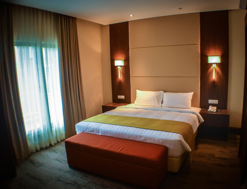 Hotel Monticello Tagaytay