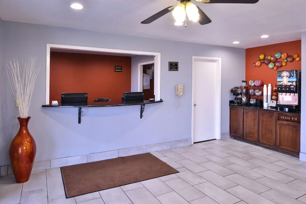 Americas Best Value Inn Limited Batesville