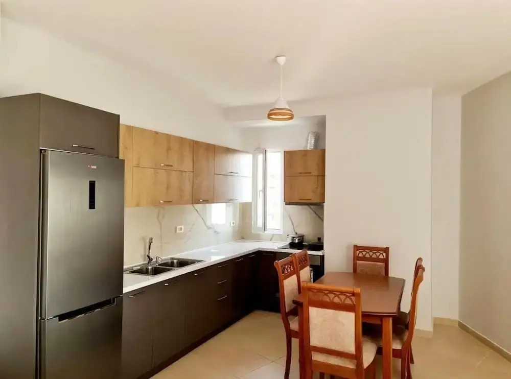 Beautiful 2 Bedroom Flat