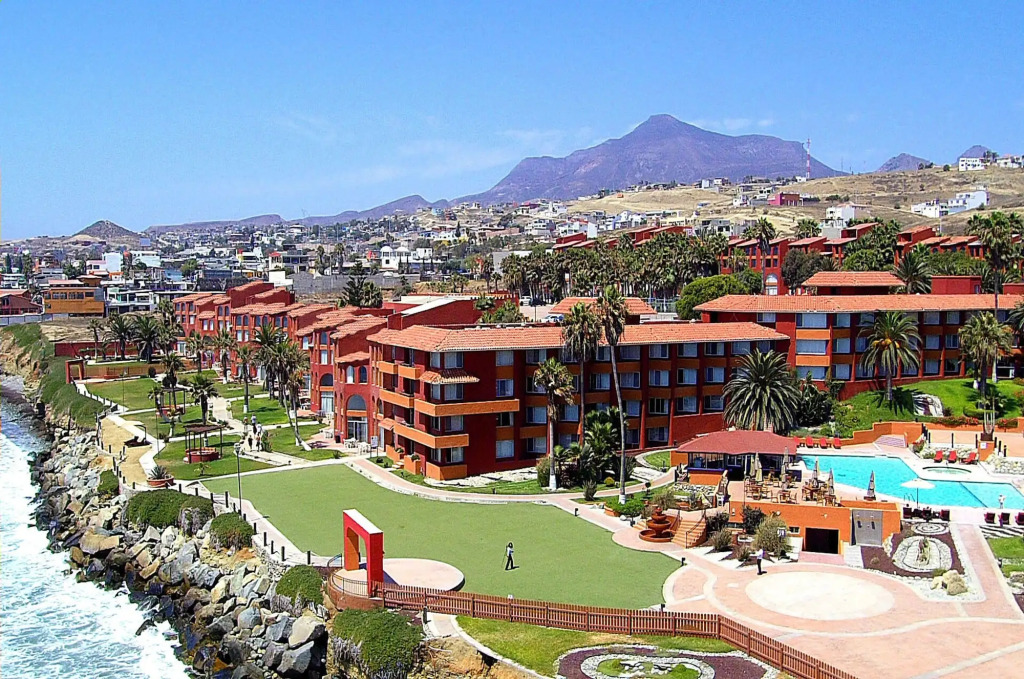 Puerto Nuevo Baja Hotel & Villas