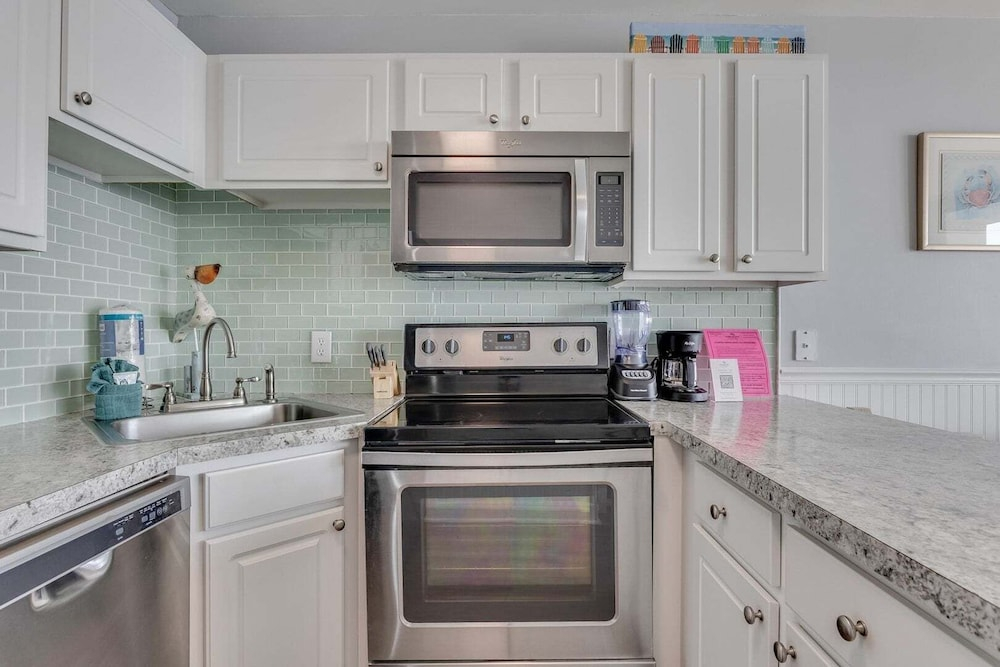 1106 Seaward Way by Atlantic Towers