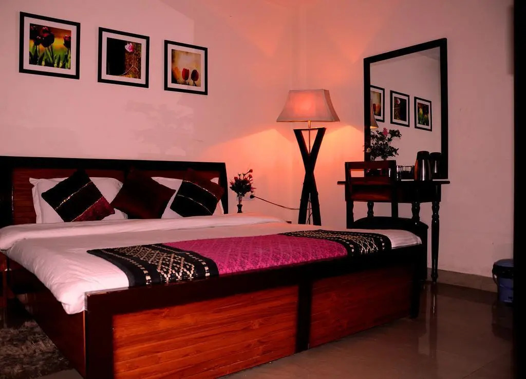 THE EDEN HOTEL Near Okhla