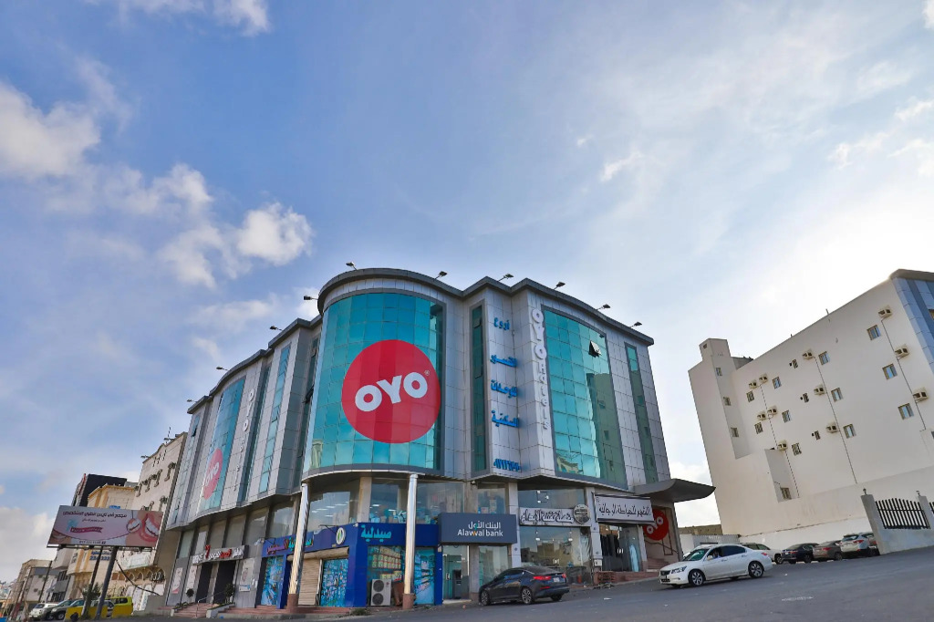OYO 369 Arwa Alqosor