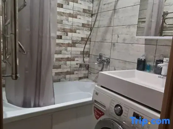 2-Rooms Apartment On The Arbat