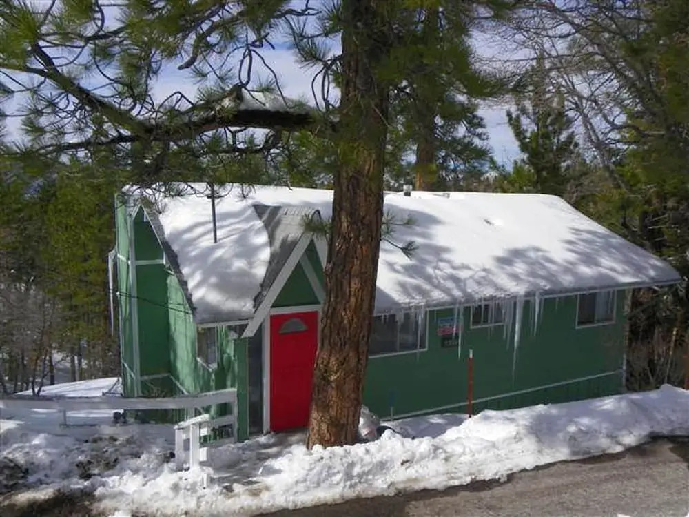 Eagle's Crest At Moonridge - A Sense Of Seclusion And Privacy! Mountain Views! Ac! 2 Bedroom Cabin