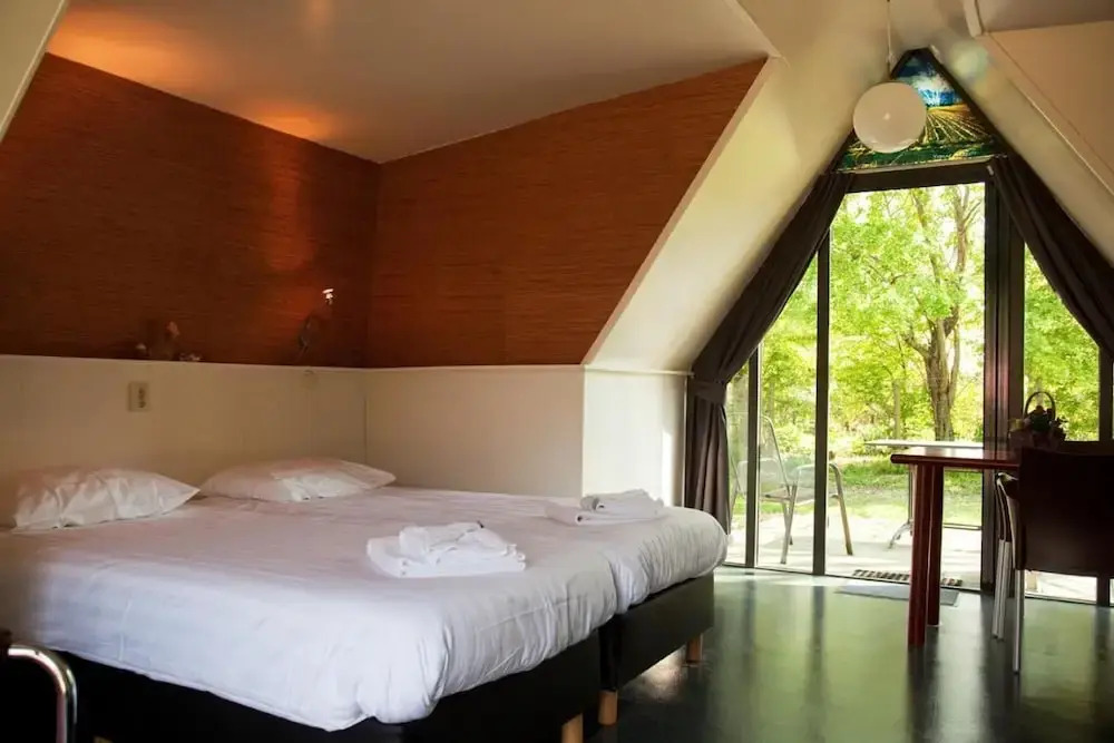 Hotelhuisjes Oosterleek