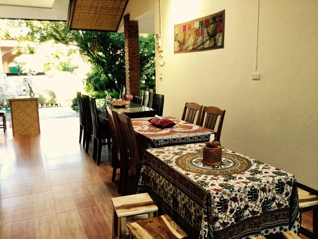 Gitas House