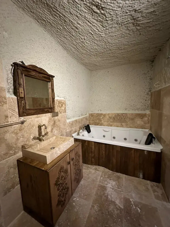 Kayaharman cave otel