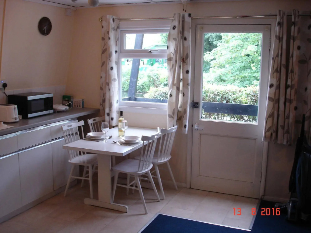 Broxbourne Riverside Chalets