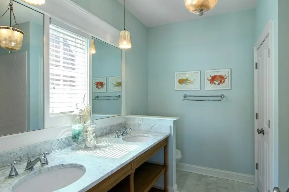 Latitudes - 5 Br Home