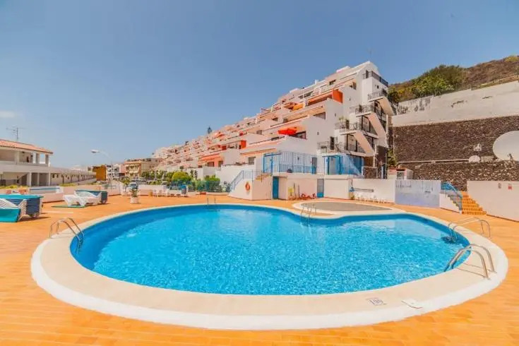 Colina Apartment Sea view - Pool & WIFI , Los Cristianos by AtlanticExperienceApartments