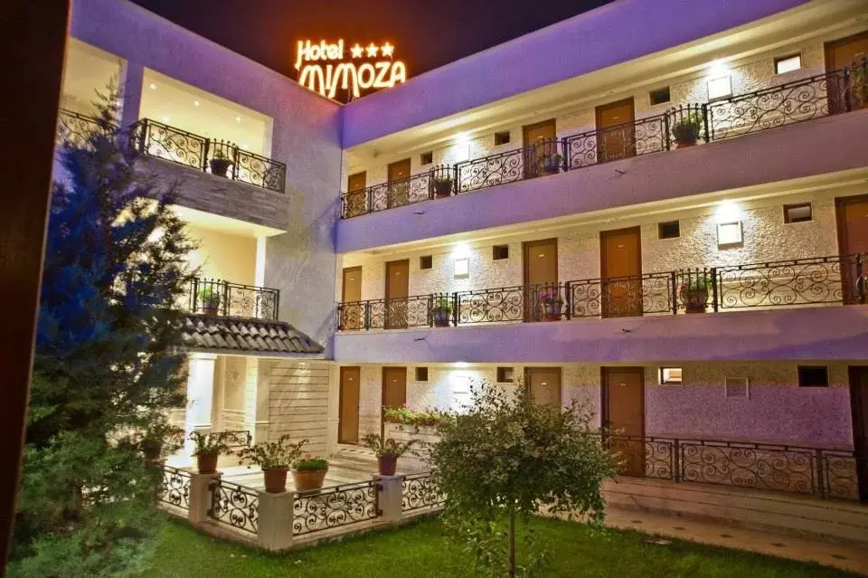 Hotel Iris-Mimoza