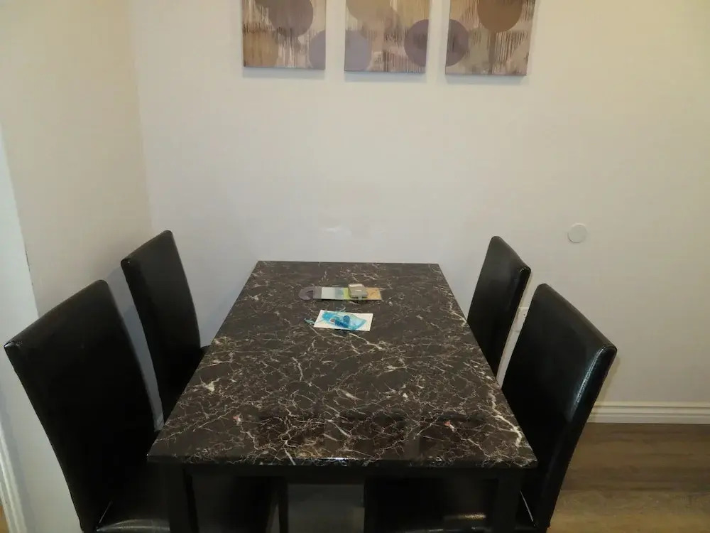 Fully Furnished Apartments near CSUN