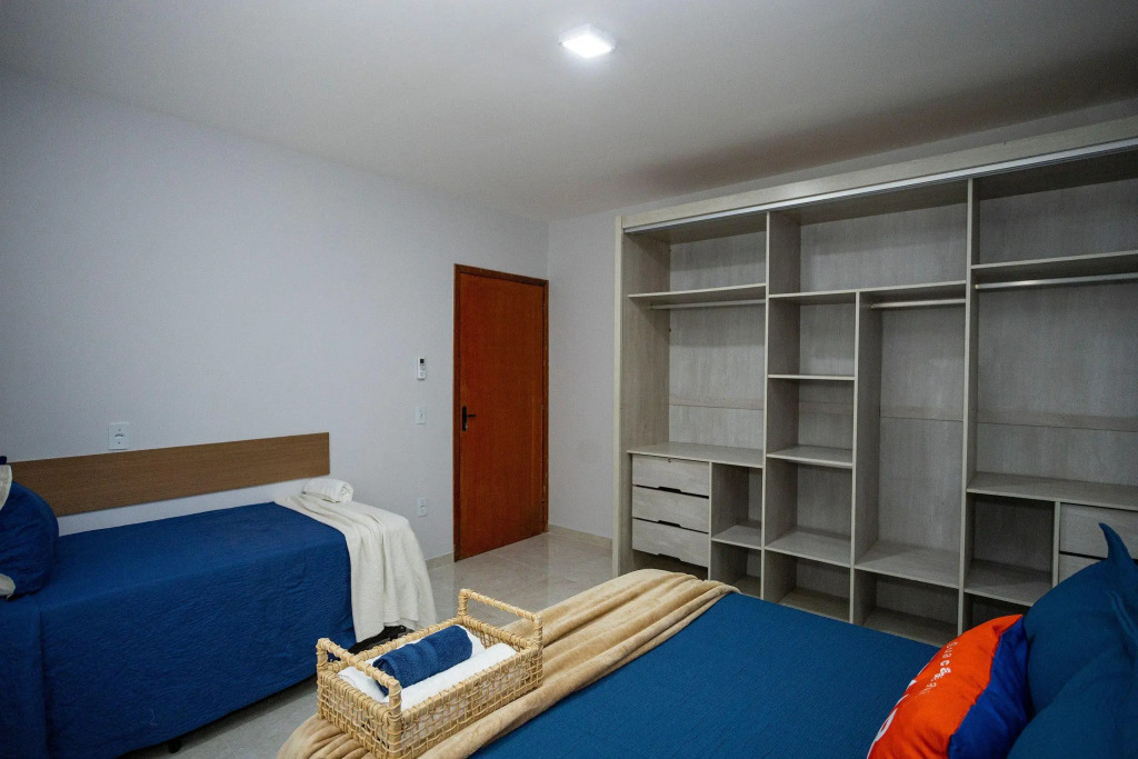 Casa com 6Qtos em Manguinhos a 300m do Mar | CC 18
