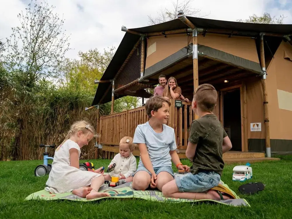 Glamping Tent by Lake De Rhederlaag