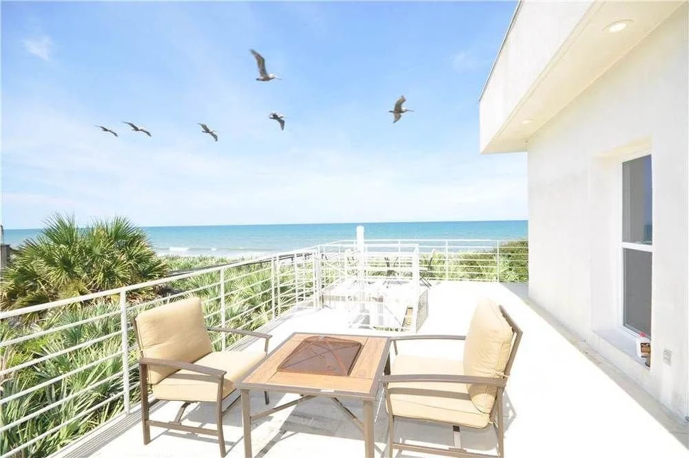 Flagler Seascape 4 Br home by RedAwning