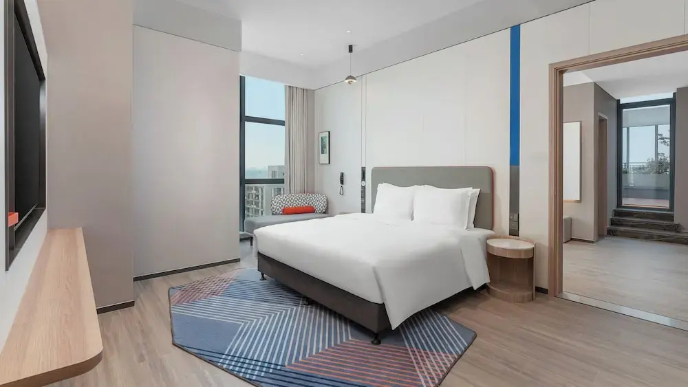 Holiday Inn Express Wuhan East Lake by IHG