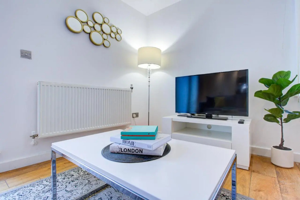 Hybrid Resi Greenwich