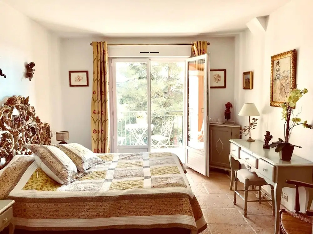 Villa With 4 Bedrooms in Saint-paul-de-vence, With Wonderful Mountain View, Private Pool and Enclosed Garden - 6 km From the Beach