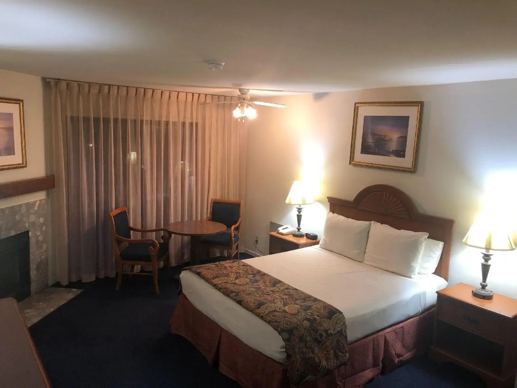 The Monarch Resort