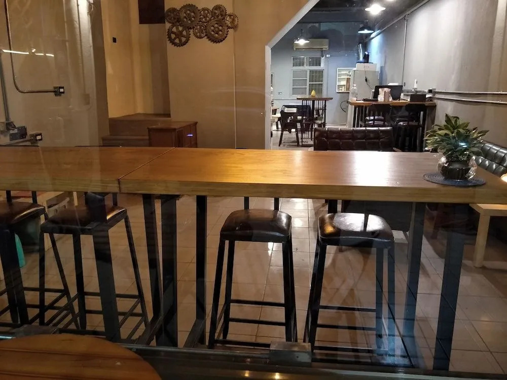 MILU Backpacker Hostel