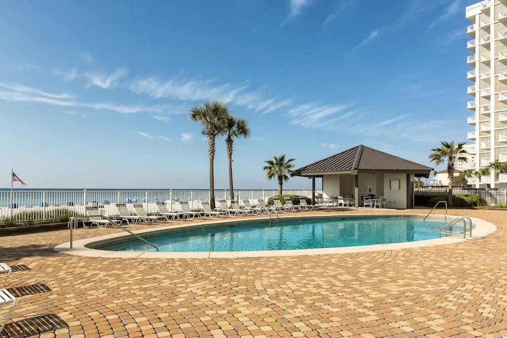 Windward Pointe 102