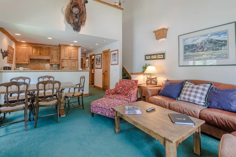 Greyhawk 10 - 2 Br Condo