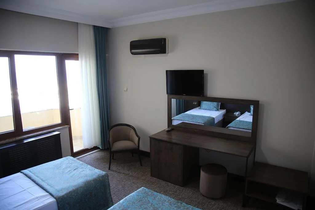 Omtel Hotel
