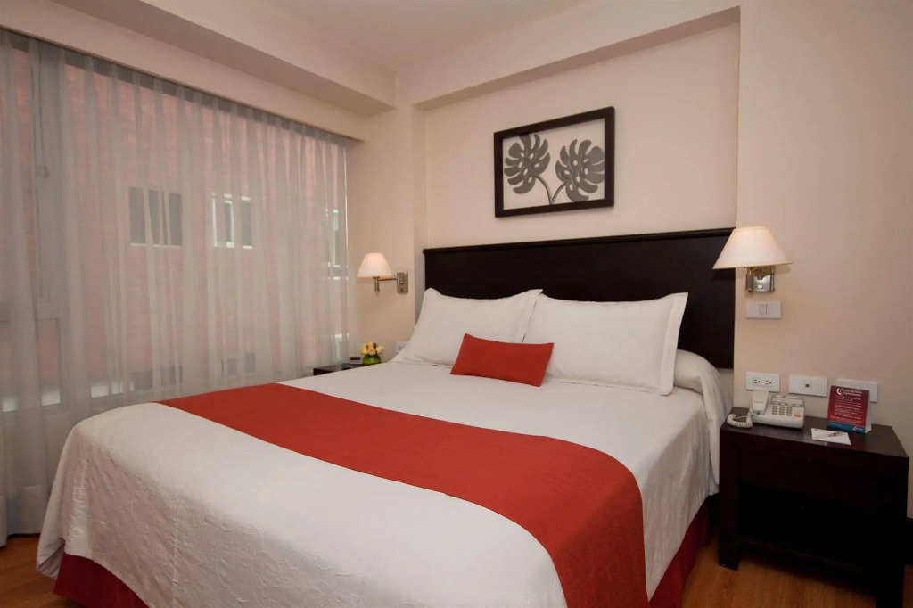 Lugano Suites Hotel