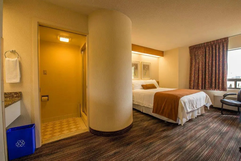 Slumber Inn