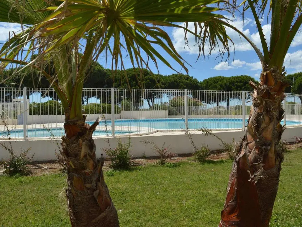 Appartement Port Camargue, 1 pièce, 4 personnes - FR-1-250-151