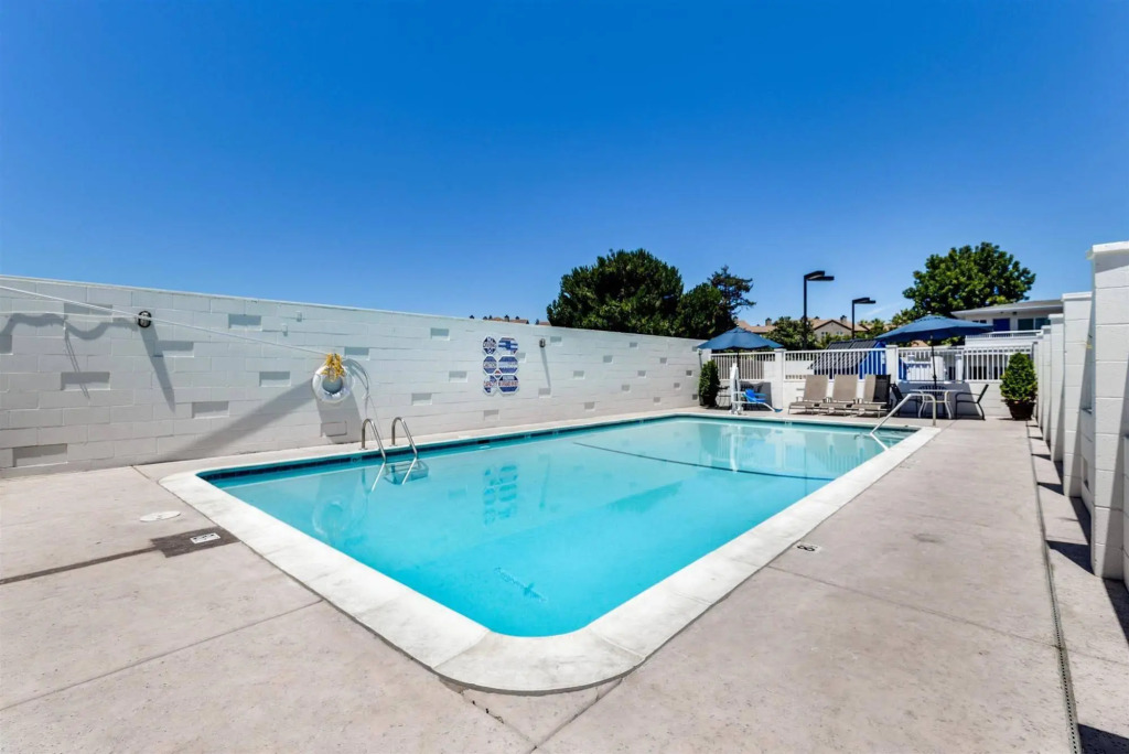 Motel 6-San Jose, CA - Convention Center