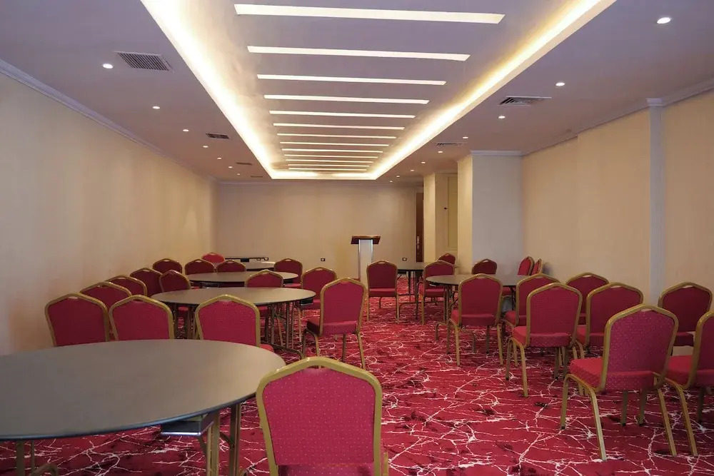 Crescent International Hotel