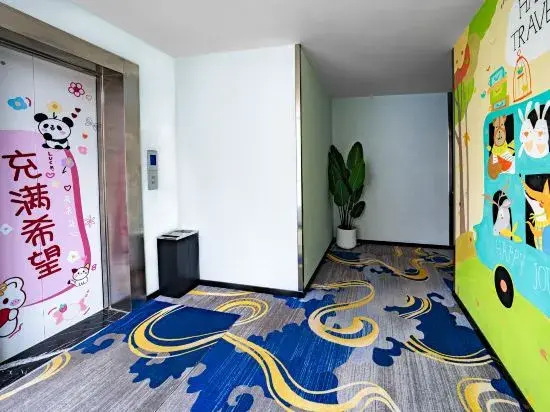 Star & Romantic Hotel (Honghe Water Town Huquan)