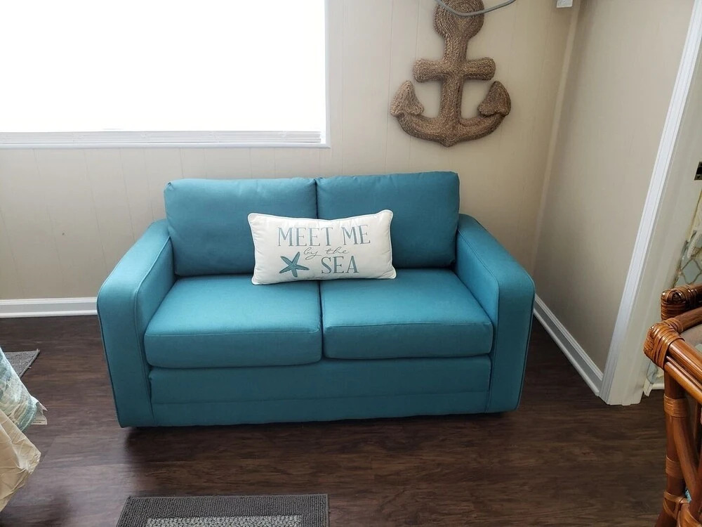 Tiki s Beachside Bungalow - Studio Condo Just Steps From the Sand