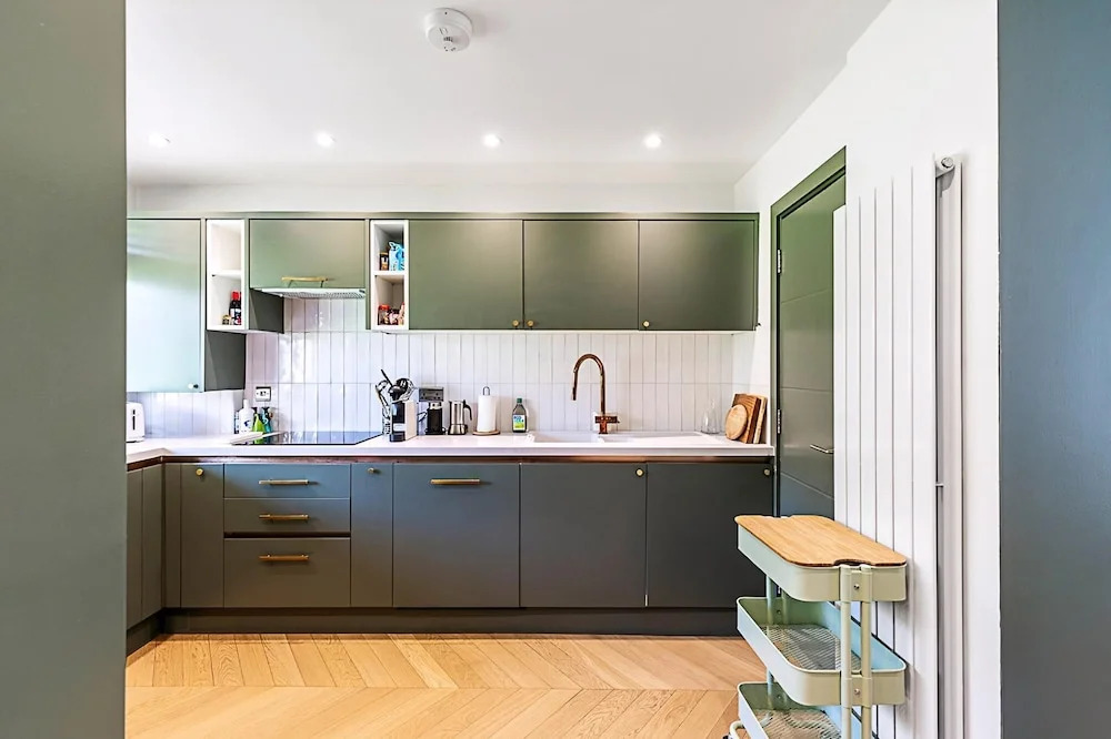 Stylish Islington Garden Flat Sleeps Four