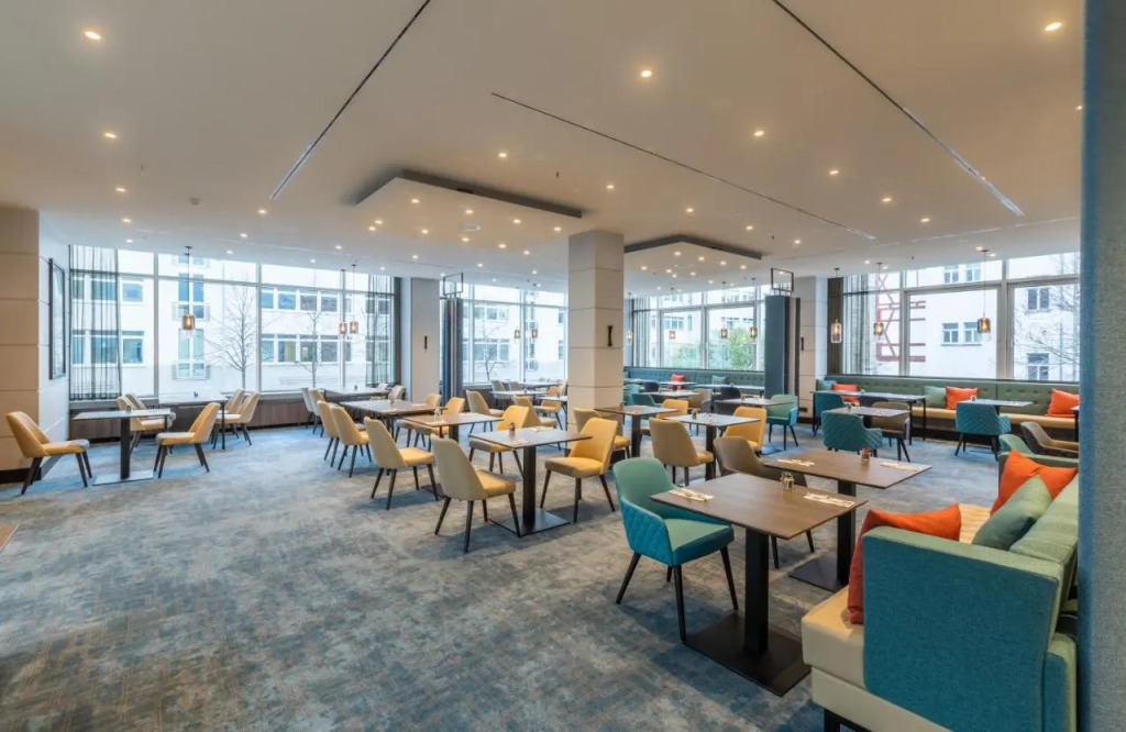 Отель NYX Erfurt by Leonardo Hotels