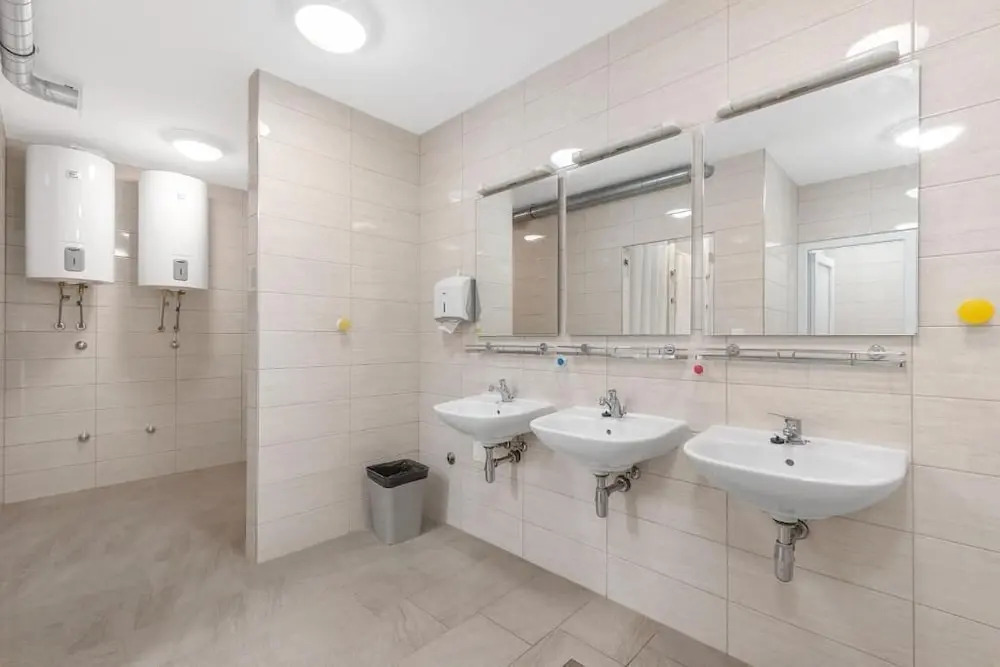 Hostel Elli