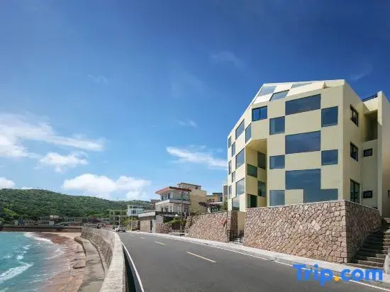 Shengsi Yuxiaoyu Qingmu Nuanyang Beach Homestay