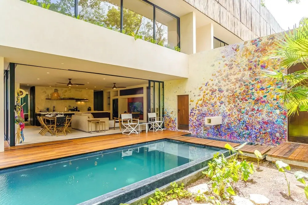 Gorgeous Flowy Space with Wrap-around Private Pool
