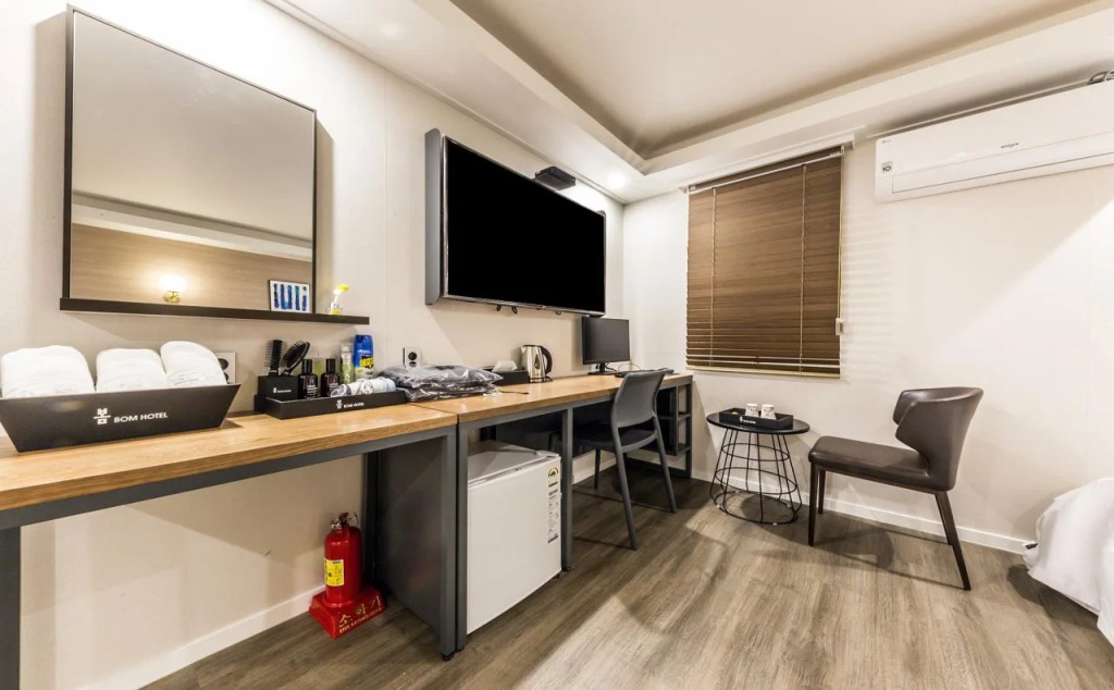 Hotel Bom