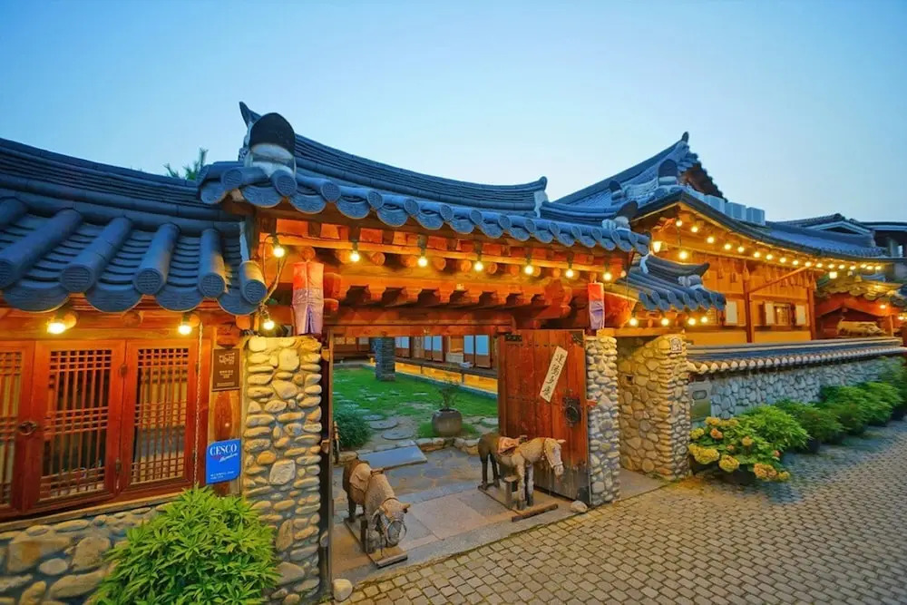 Hanok goeul